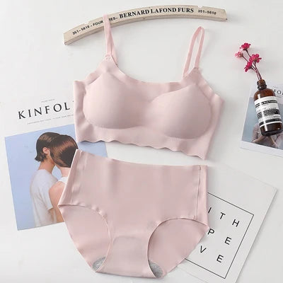Women's fancy & Soft Matriyal Sexy Bra & Panty Set (Pack of 4)