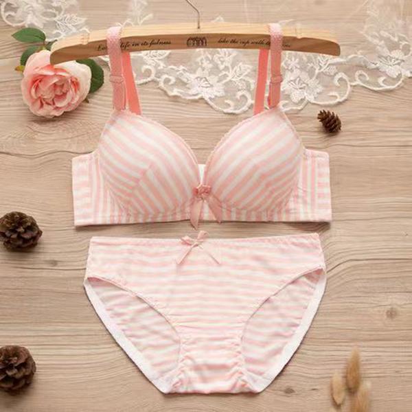 Women's fancy & Soft Matriyal Sexy Bra & Panty Set (Pack of 4)