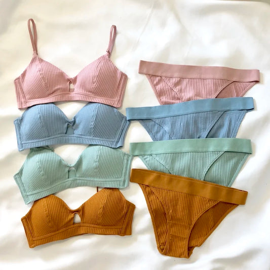 Women's fancy & Soft Matriyal Sexy Bra & Panty Set (Pack of 4)