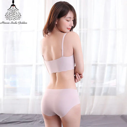 Women's fancy & Soft Matriyal Sexy Bra & Panty Set (Pack of 4)