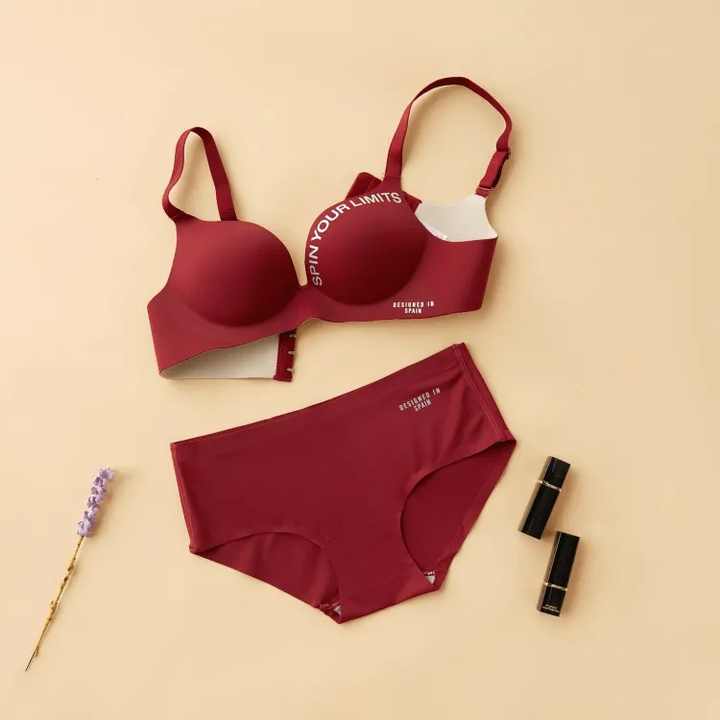Women's fancy & Soft Matriyal Sexy Bra & Panty Set (Pack of 5)