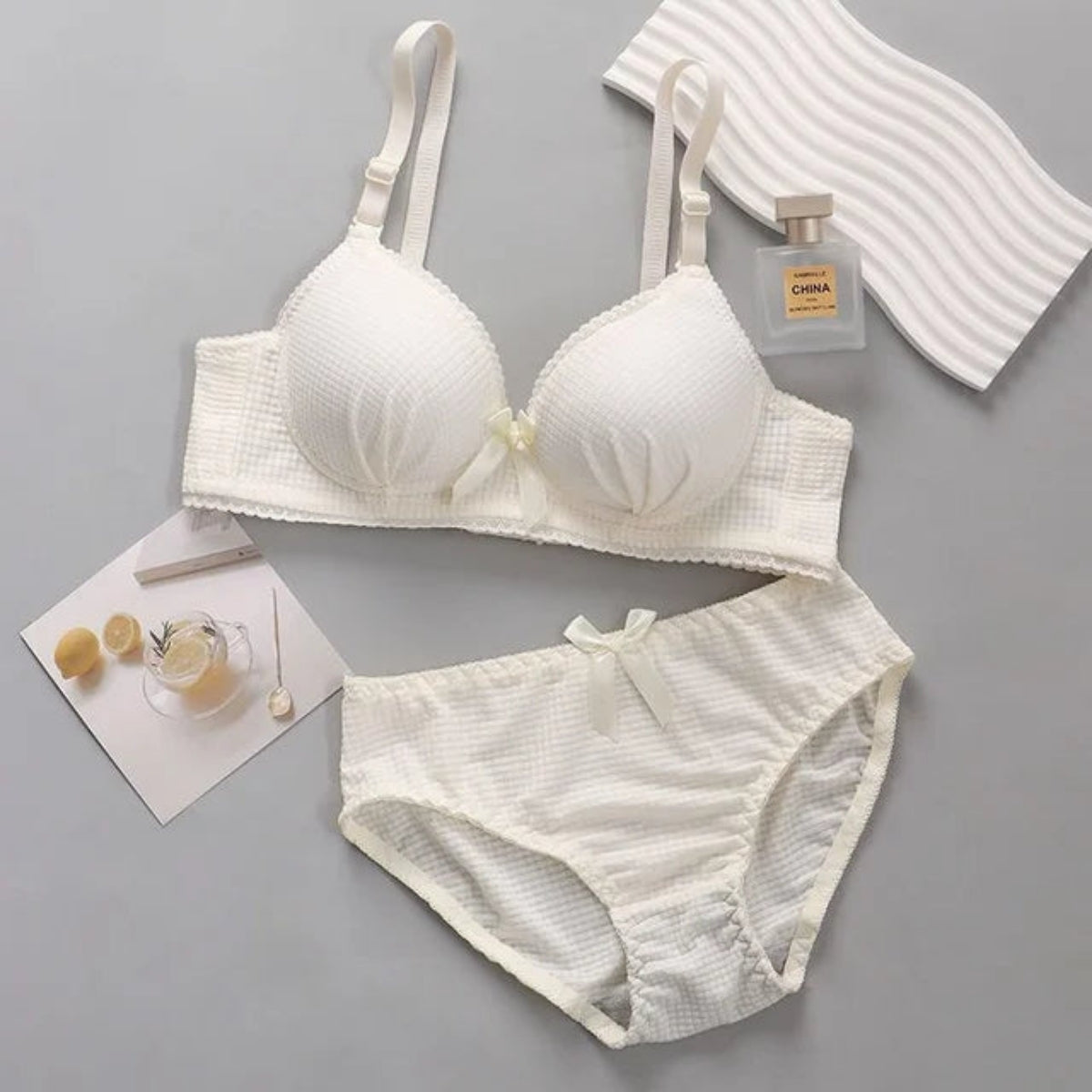 Women's fancy & Soft Matriyal Sexy Bra & Panty Set (Pack of 5)