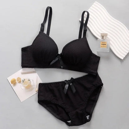 Women's fancy & Soft Matriyal Sexy Bra & Panty Set (Pack of 5)