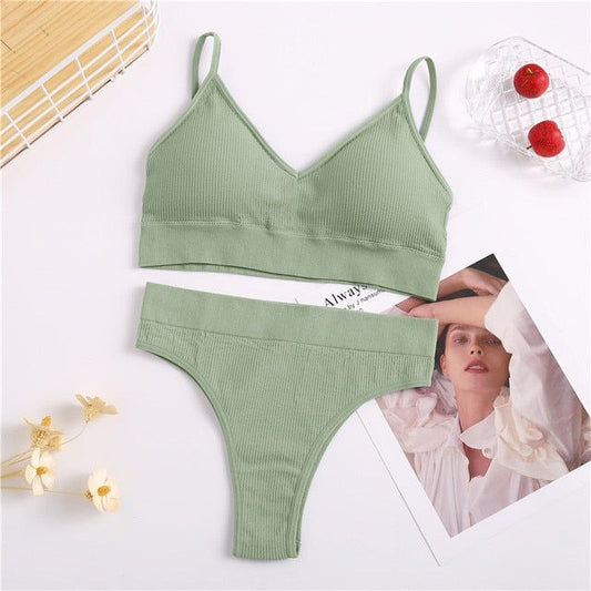 Women's fancy & Soft Matriyal Sexy Bra & Panty Set (Pack of 4)